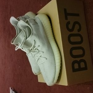 Yeezy Boost 350 Cream